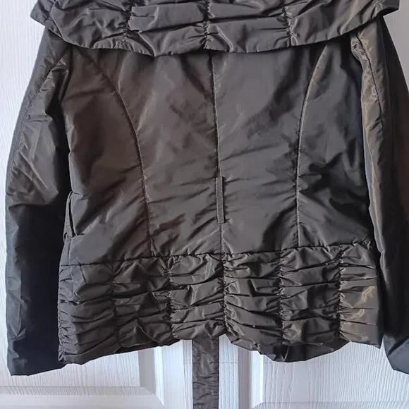 Short Jacket - Picture 4 of 8